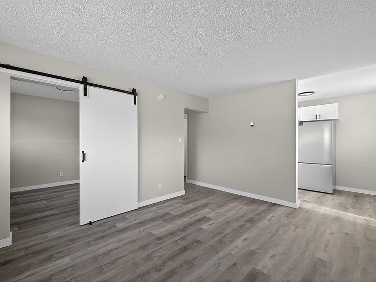 9712 149th St NW — Photo 9