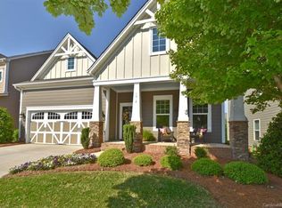1012 Silverwood Dr, Waxhaw, NC 28173