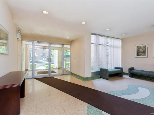 645 West 239th Street image 2 of 12