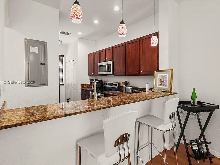 8931 SW 18th St #401 — Photo 4