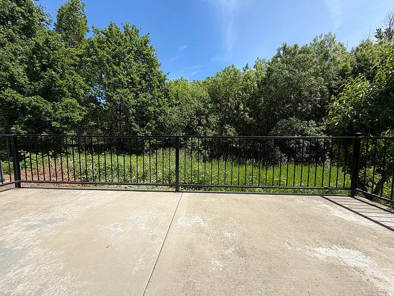 1435 NE 82nd Dr — Photo 12