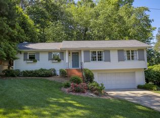 110 Thompson Pl, Roswell, GA 30075
