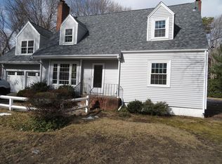 40 Linden Ln, Bridgewater, MA 02324