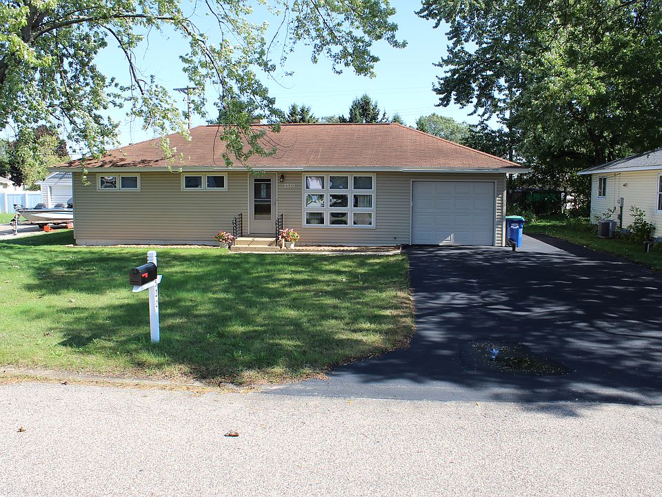 1st image of 2520 1st Ave E