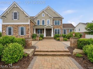 50735 Denali Ct, Novi, MI