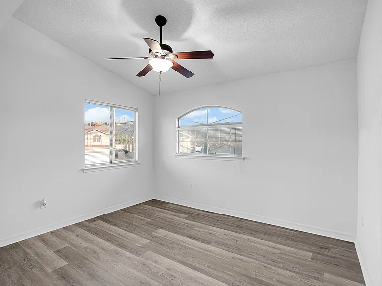 7085 Century Plant Dr — Photo 9