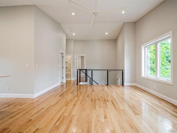 3rd image of 41 Alden Road