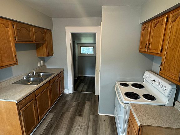 4th image of 154-156 State St #1