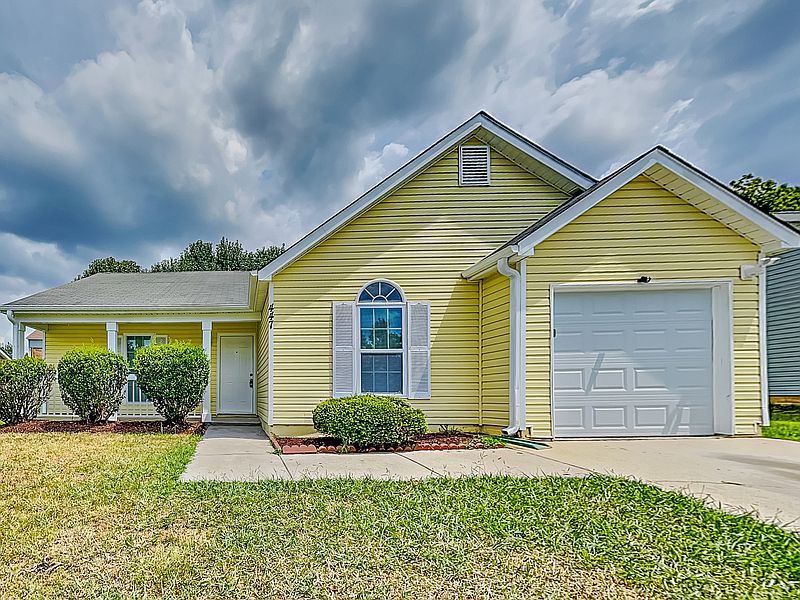 1st image of 447 Bald Eagle Way