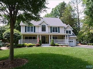 1st image of 95 Canterbury Dr