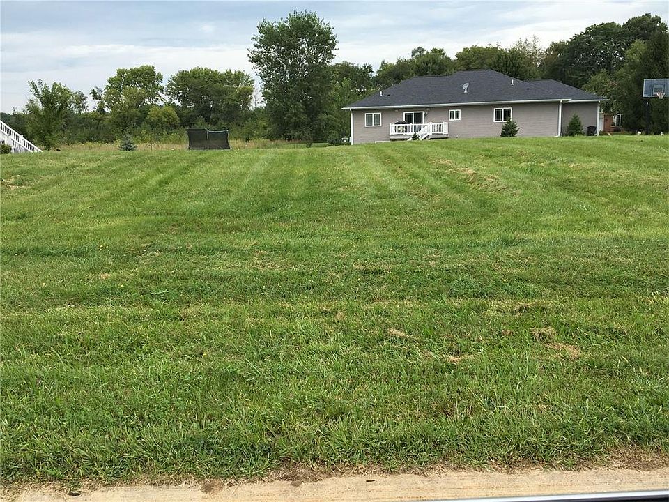 1st image of 5506 Black Oak Dr NE