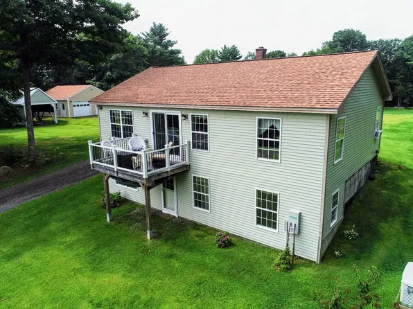 54 S Taylor Road, Mount Vernon, ME 04352