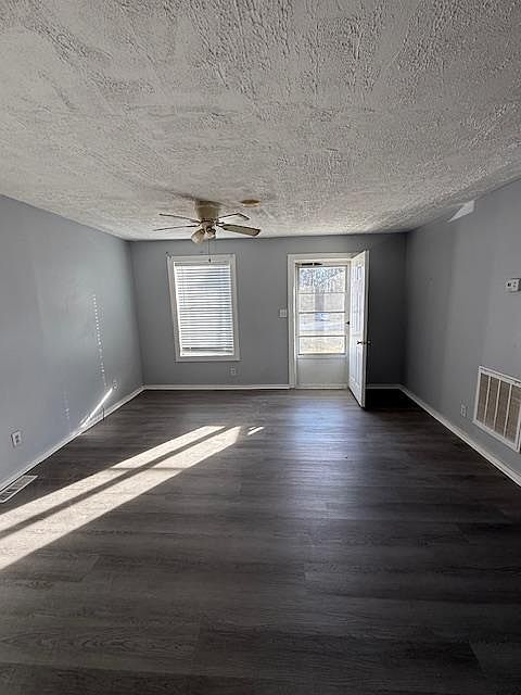 1st image of 103 Cloverdale Dr #103