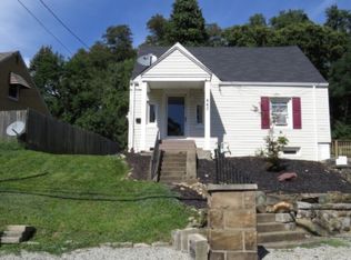 443 Parkridge Dr, Pittsburgh, PA 15235