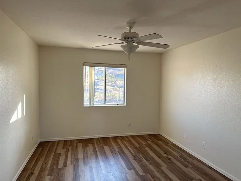 1340 Garvey Dr — Photo 11