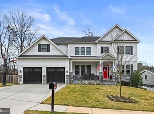 362 Park St NE, Vienna, VA 22180