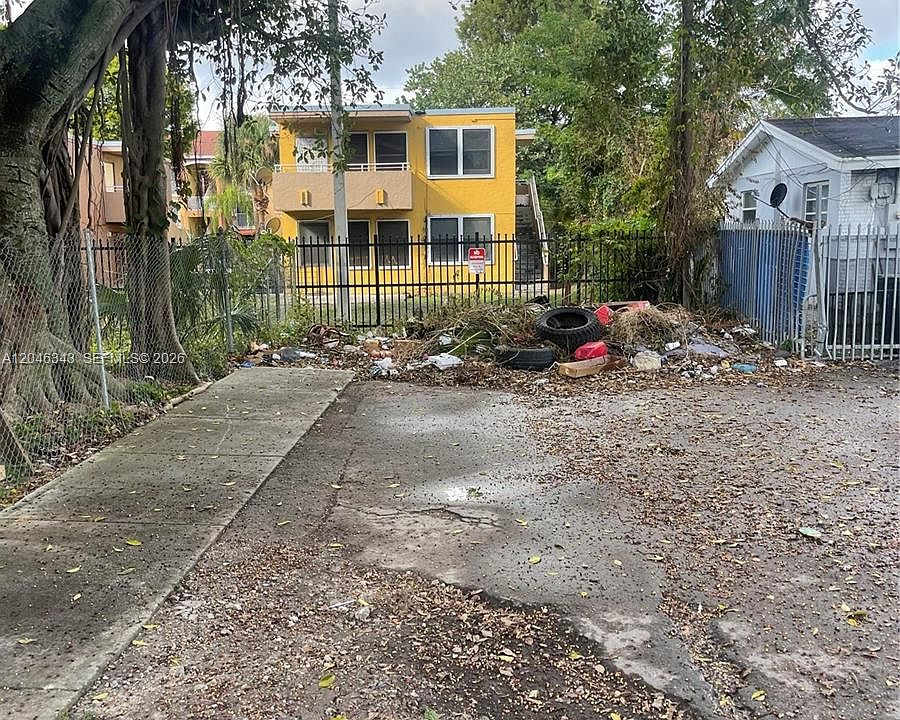 2nd image of 1110 NW 34th St