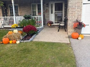 49 Clover Cres, Wasaga Beach, ON L9Z0G4