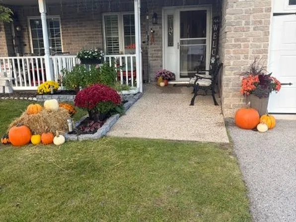49 Clover Cres, Wasaga Beach, ON L9Z 0G4