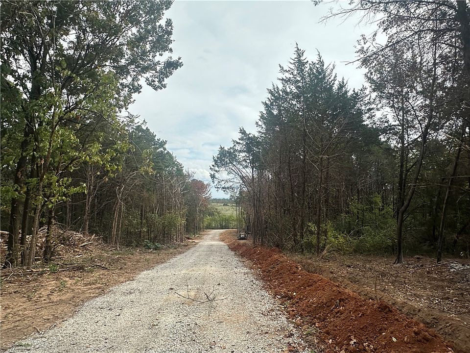 2nd image of 740 County Road 906