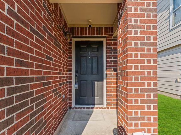 3rd image of 29423 Legends Stone Dr