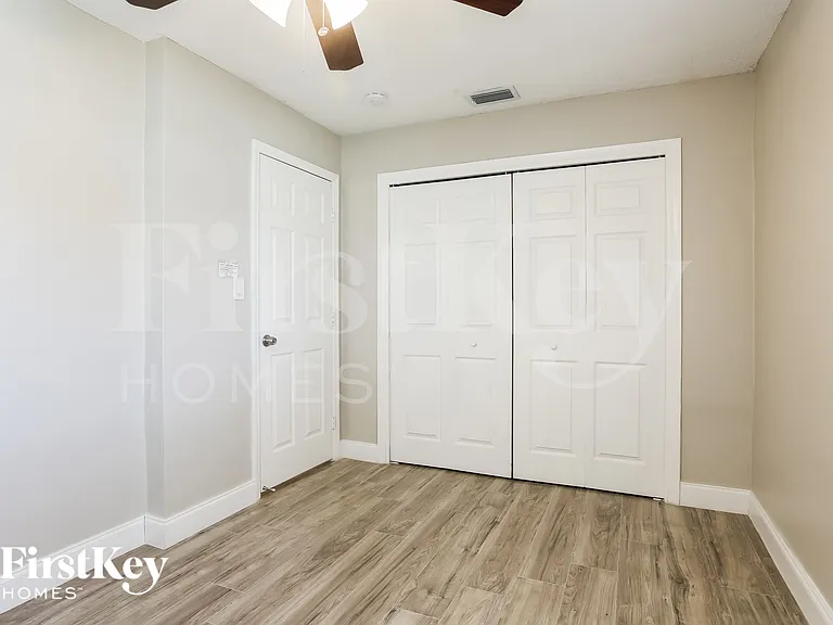 2740 SW 7th St — Photo 14