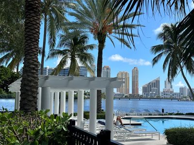 3165 NE 184th St APT 6301, Aventura, FL, 33160