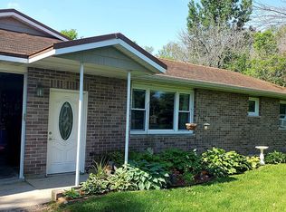 5235 540th St SE, Lone Tree, IA 52755