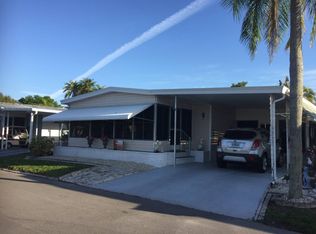 946 Strongbox Ln, North Fort Myers, FL 33917