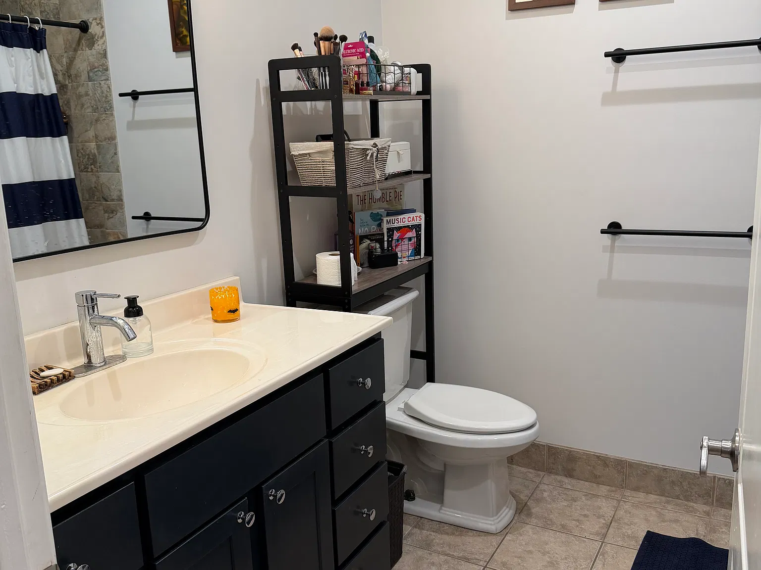2 bed, 1300 sqft, $2,875 — Photo 3