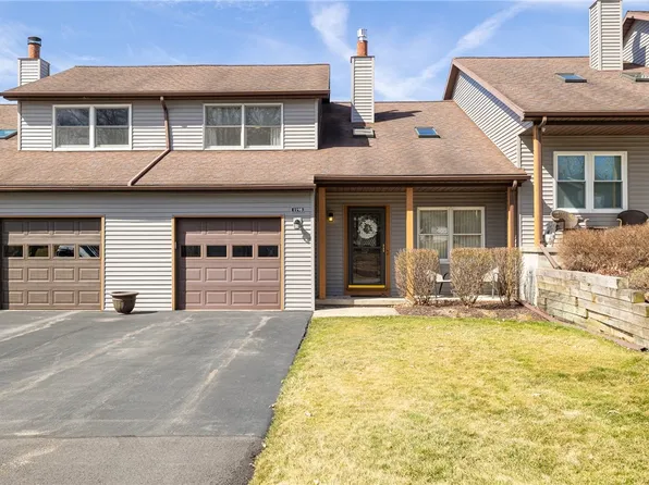 1198 Ridge Crest Dr, Victor, NY 14564