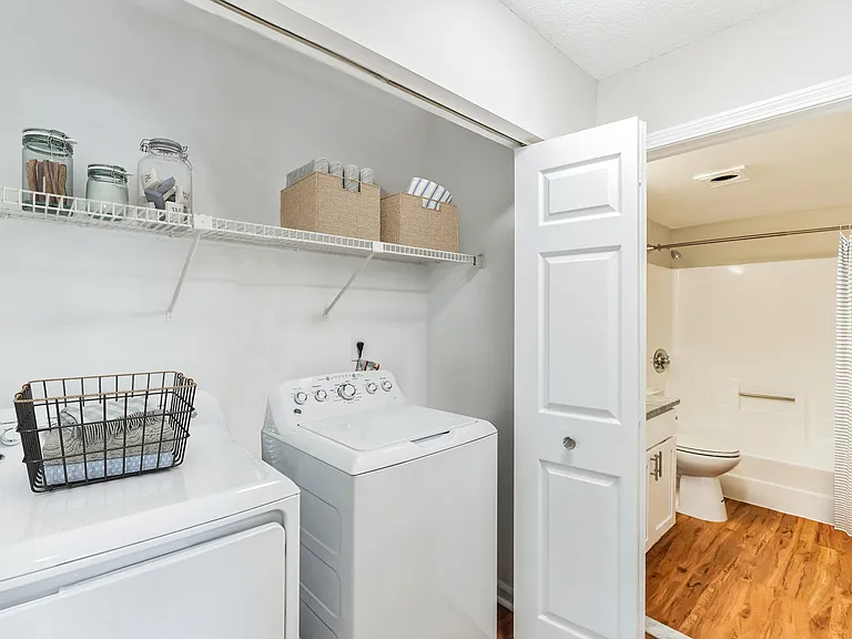Eagle Rock Apartments at Swampscott — Photo 4