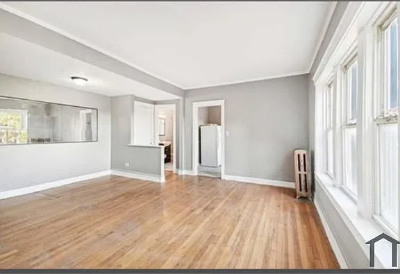 10507 S Forest Ave #3 — Photo 7