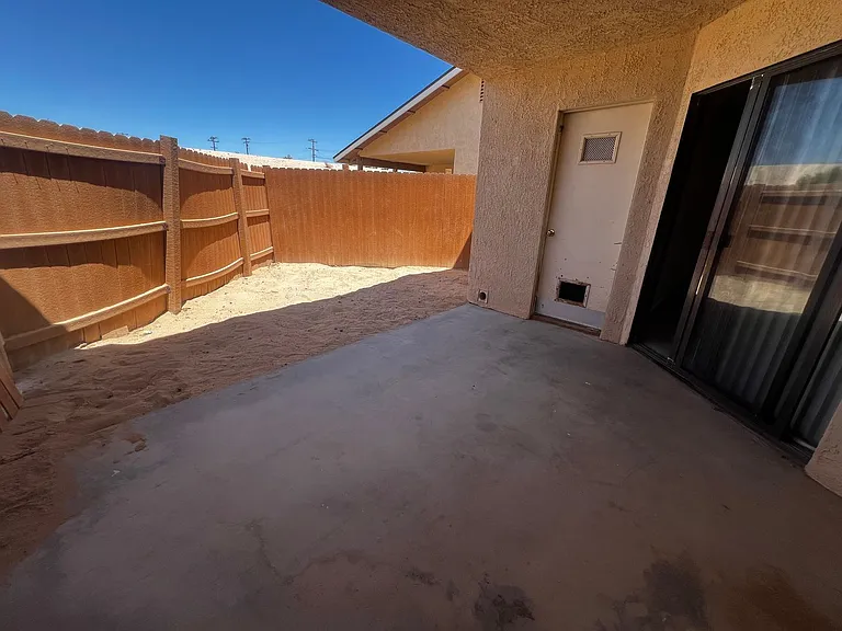 6326 Bagley Ave — Photo 36