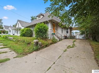 3708 R St, Omaha, NE 68107