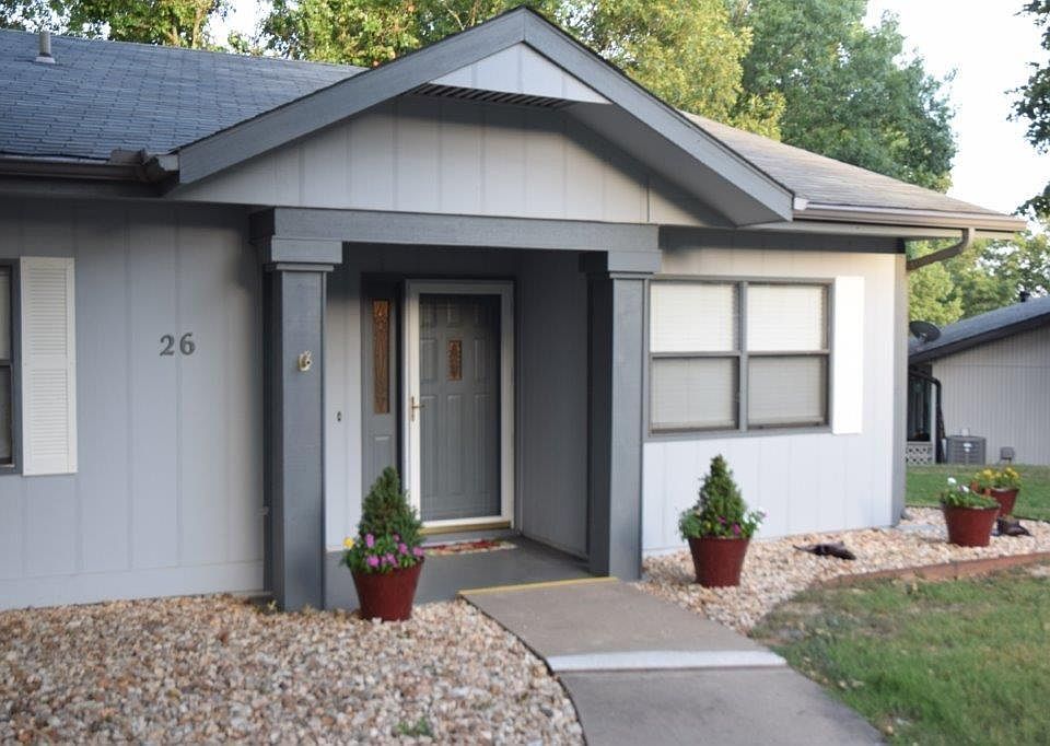 1st image of 26 Eleanor Ln