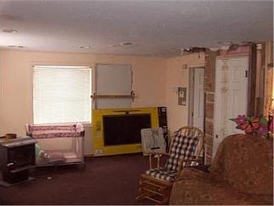 3rd image of 4447 Chautauqua Blvd