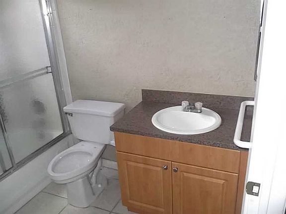 5th image of 9751 Wayne Ave APT 5