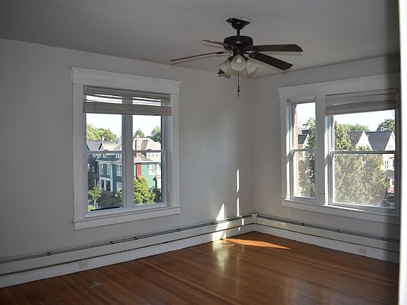 2nd image of 144 Claremont Ave APT 10