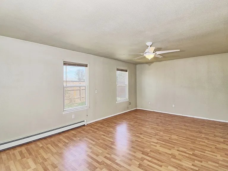 850 Henry Cir — Photo 26