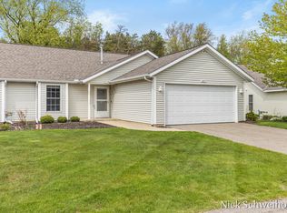 11877 Willow Wood N, Holland, MI 49424