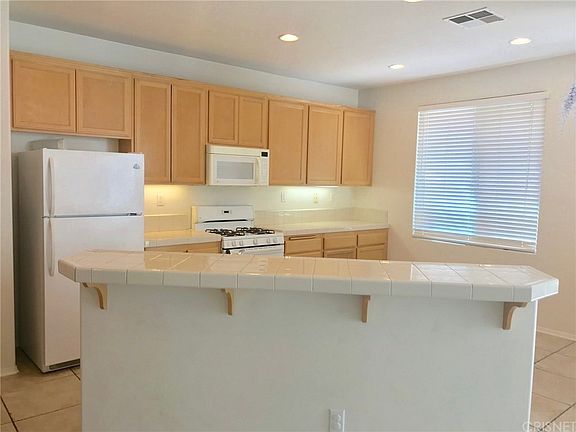 3rd image of 11434 Vineland Ct