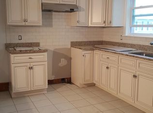 32 Hale St #1, Newton, MA 02464