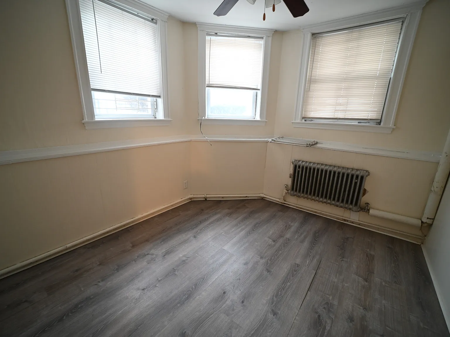 524 Cambridge St — Photo 4