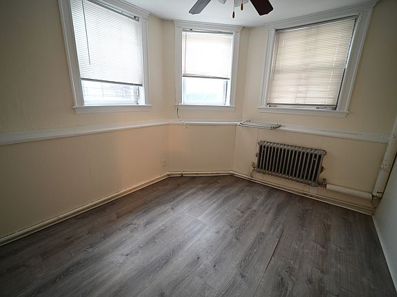 4th image of 524 Cambridge St APT 1