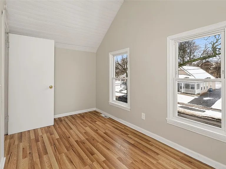 127 Conkey Ave — Photo 25