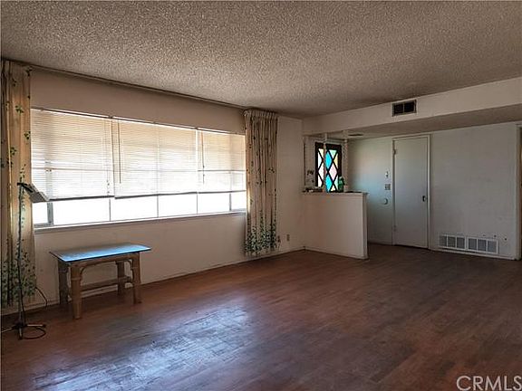 5th image of 3204 W Sunview Dr