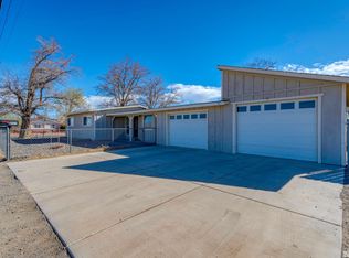 210 Miller Ln, Fernley, NV 89408
