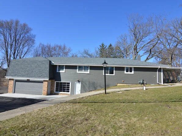 34550 N Wilson Rd, Ingleside, IL 60041