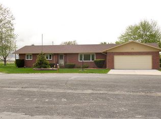 4715 Tara Ct, Grand Island, NE 68801